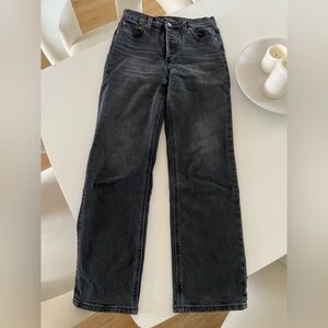 Aritzia Denim forum arlo straight jean size 26